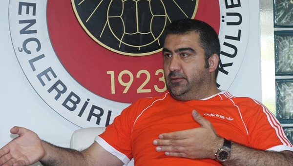 Ümit Özat: "Kimse torpille 200 A Milli Takım maçına çıkamaz"
