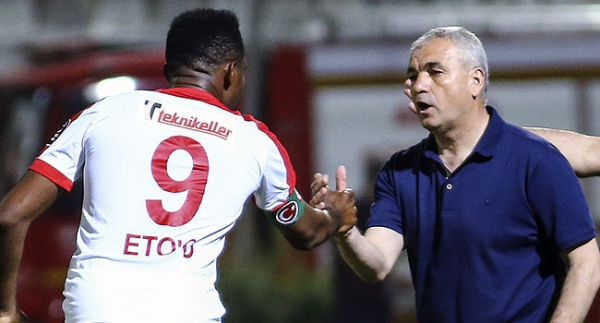 Eto'o'dan Çalımbay'a veda mesajı