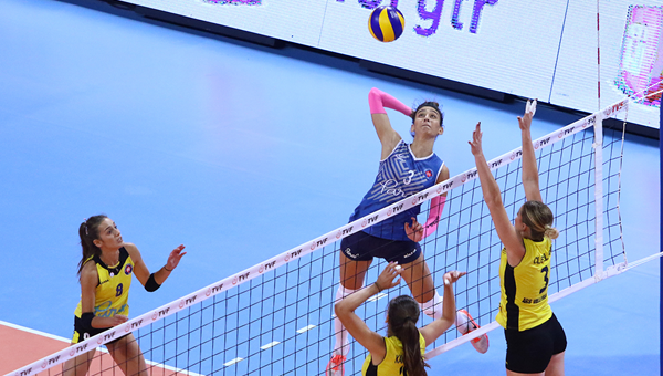 Halkbank'tan Aris Thessalonikis'e set yok