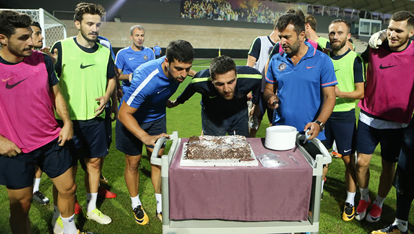 Osmanlıspor'da tatlı yendi, tatlı konuşuldu!