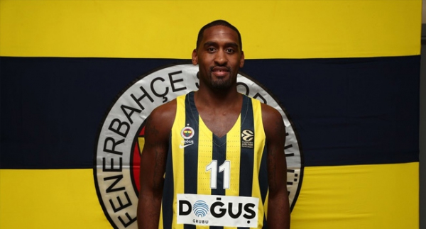 Wanamaker, Fenerbahçe Doğuş'ta