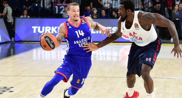 Anadolu Efes galibiyeti unuttu