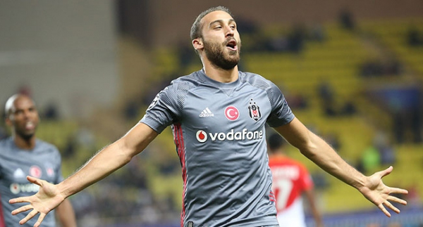 Cenk Tosun rekor peşinde!