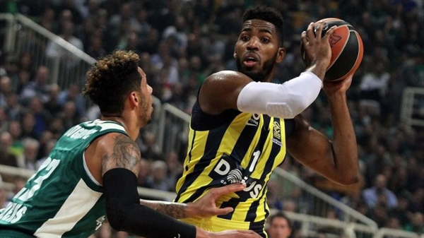 Fenerbahçe Doğuş, Atina'da son saniyede yıkıldı
