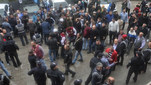 İnegölspor - Kocaeli Birlikspor maçı sonrası olaylar çıktı