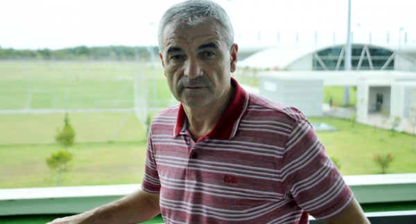 Trabzonspor, Çalımbay'ı resmen açıkladı