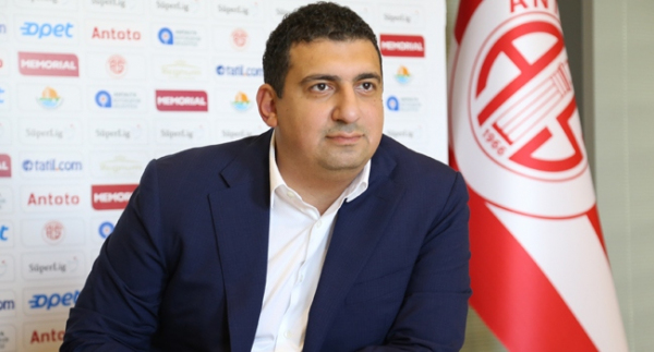 Antalyaspor Başkanı Öztürk'ten flaş karar
