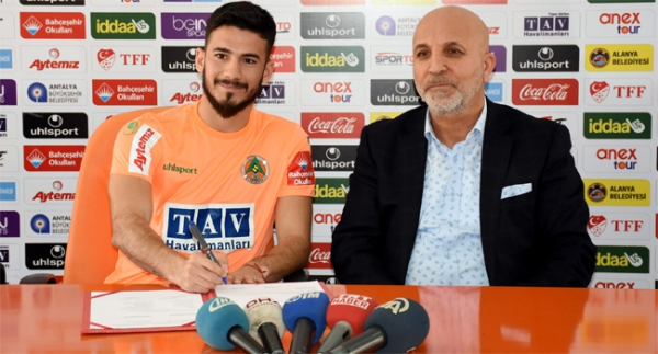 Aytemiz Alanyaspor'da transfer