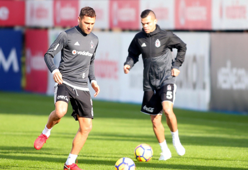 Beşiktaş Tosic ve Pepe'siz
