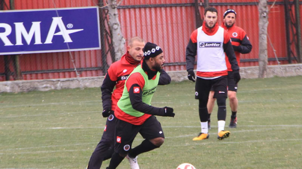 Gençler'de Beşiktaş hazırlıkları tamam