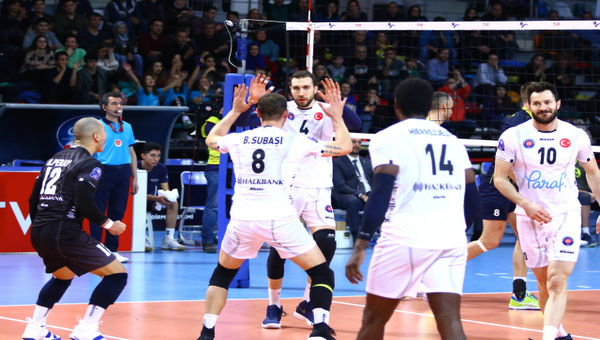 Yeni lider Halkbank 