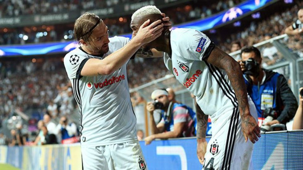 Bayern Münih maçı öncesi Beşiktaş'ta 3 isim sınırda!