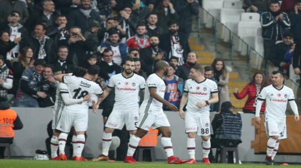 Beşiktaş'ın derbide rakibi Fenerbahçe