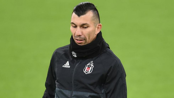 Beşiktaş'ta kilit isim Medel!