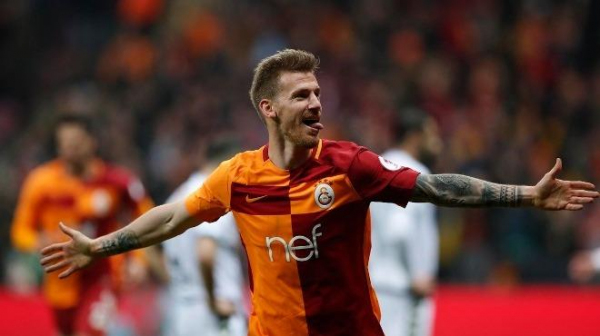 Galatasaray'a Serdar Aziz'den iyi haber!
