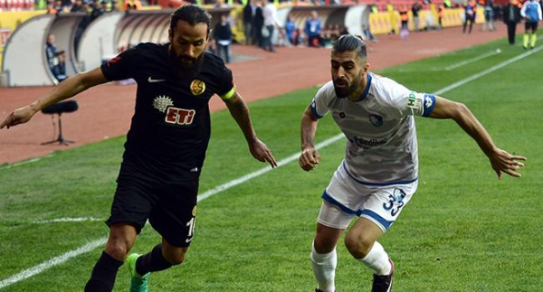 Erkan Zengin'den Eskişehirspor'a tepki
