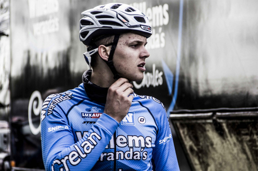 Paris-Roubaix: Kalbi duran Michael Goolaerts kurtarılamadı