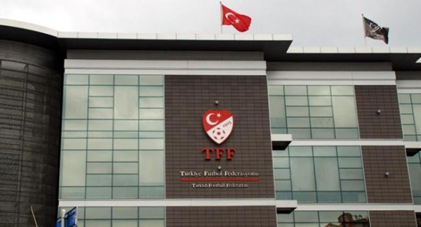 PFDK'dan Galatasaray ve Başakşehir'e ceza