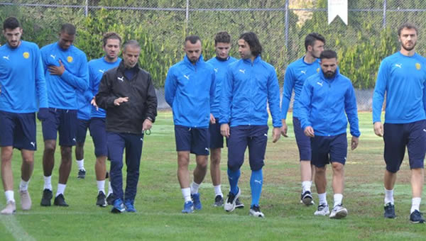 Ankaragücü, Fenerbahçe maçı hazırlıklarına başladı...