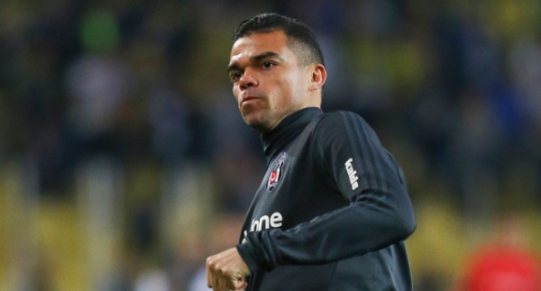 Beşiktaş, Pepe'nin sözleşmesi feshetti