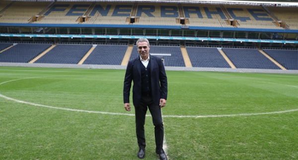 Fenerbahçe, Ersun Yanal'la ilk antrenmanına çıktı
