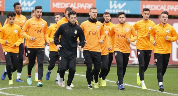 Galatasaray, Ankara'ya genç isimlerle geldi