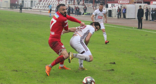 İlhan Palut: "Açıkçası zor bir sahada oynadık"