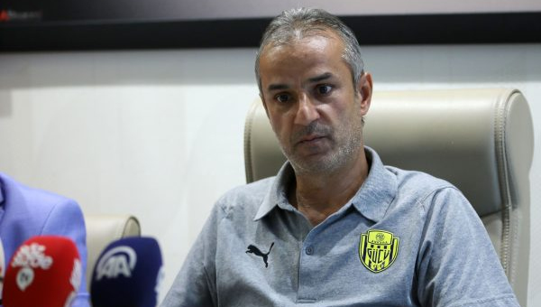 İsmail Kartal: "Başakşehir'in de bizim de pozisyonumuz yoktu"