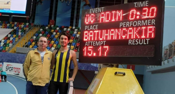 Milli atlet Batuhan Çakır'dan Türkiye rekoru