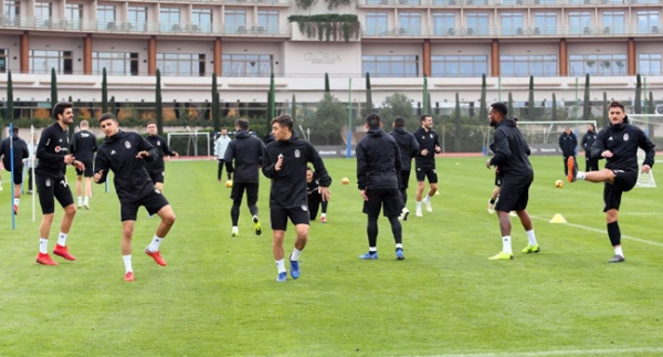 Caner Erkin ve Burak Yılmaz salonda çalıştı