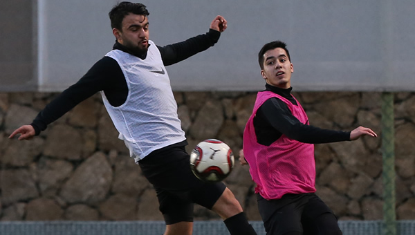 Osmanlıspor, 5 yeni transferini idmana çıkardı