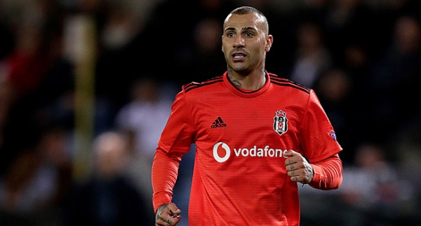 Quaresma'nın eşi çocuklarıyla birlikte İstanbul'dan ayrıldı