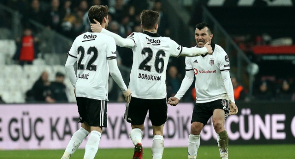 Beşiktaş'ın orta sahasından gole büyük katkı