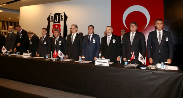 Beşiktaş'ta divan kurulu toplanıyor