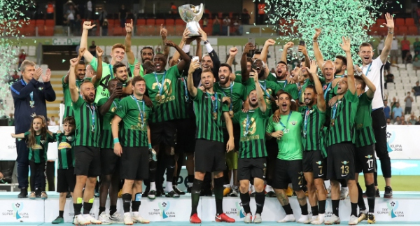 Ege'de yılın takımı Akhisarspor