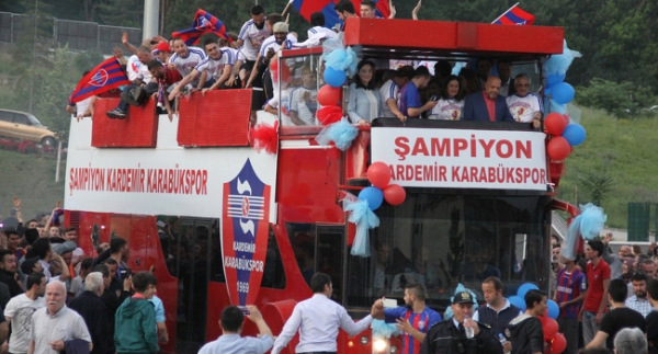 Karabükspor zor günleri aşamıyor