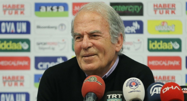 Mustafa Denizli: "Bu camiaya hedeflerimizi gerçekleştirmek için geldik"