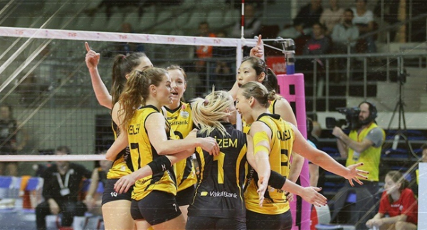 VakıfBank, Almanya deplasmanında