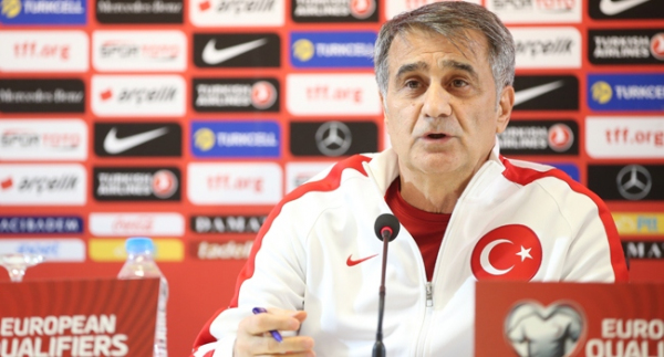 Şenol Güneş: "Biraz daha farklı bir oyun formatıyla çıkabiliriz"