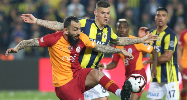 Futbolseverler Fenerbahçe-Galatasaray derbilerinde gole hasret