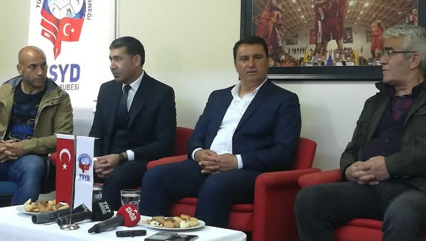 Kaplan: "Beni Türk futboluna kazandıran Ersun Yanal'dır"