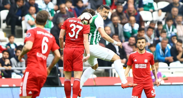 Konyaspor'un 3 puan hasreti 10 maça çıktı