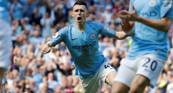 Manchester City yeniden zirvede