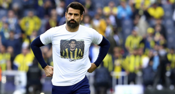 Volkan Demirel 13 yıl sonra yedek