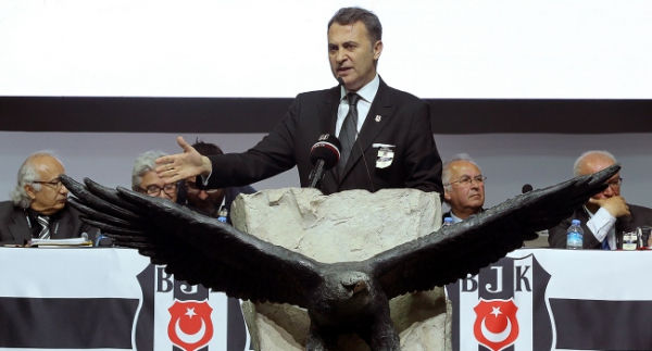 Beşiktaş transfer için kaynak arıyor