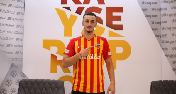 Kayserispor'a genç forvet