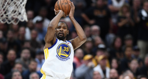 NBA'de 8 saatte 3.2 milyar dolar