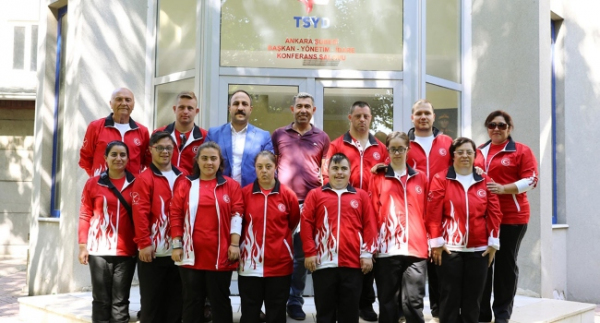 Özel Sporcular'ın TSYD Ankara Şubesi ziyareti