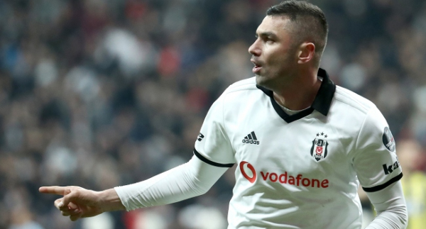 UEFA, Burak Yılmaz'ı kutladı