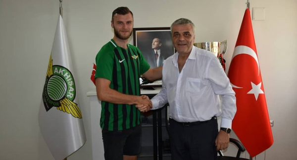 Akhisarspor'dan forvet transferi